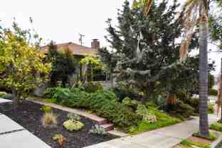 4232 Laguna Ave - Photo 1 of 1