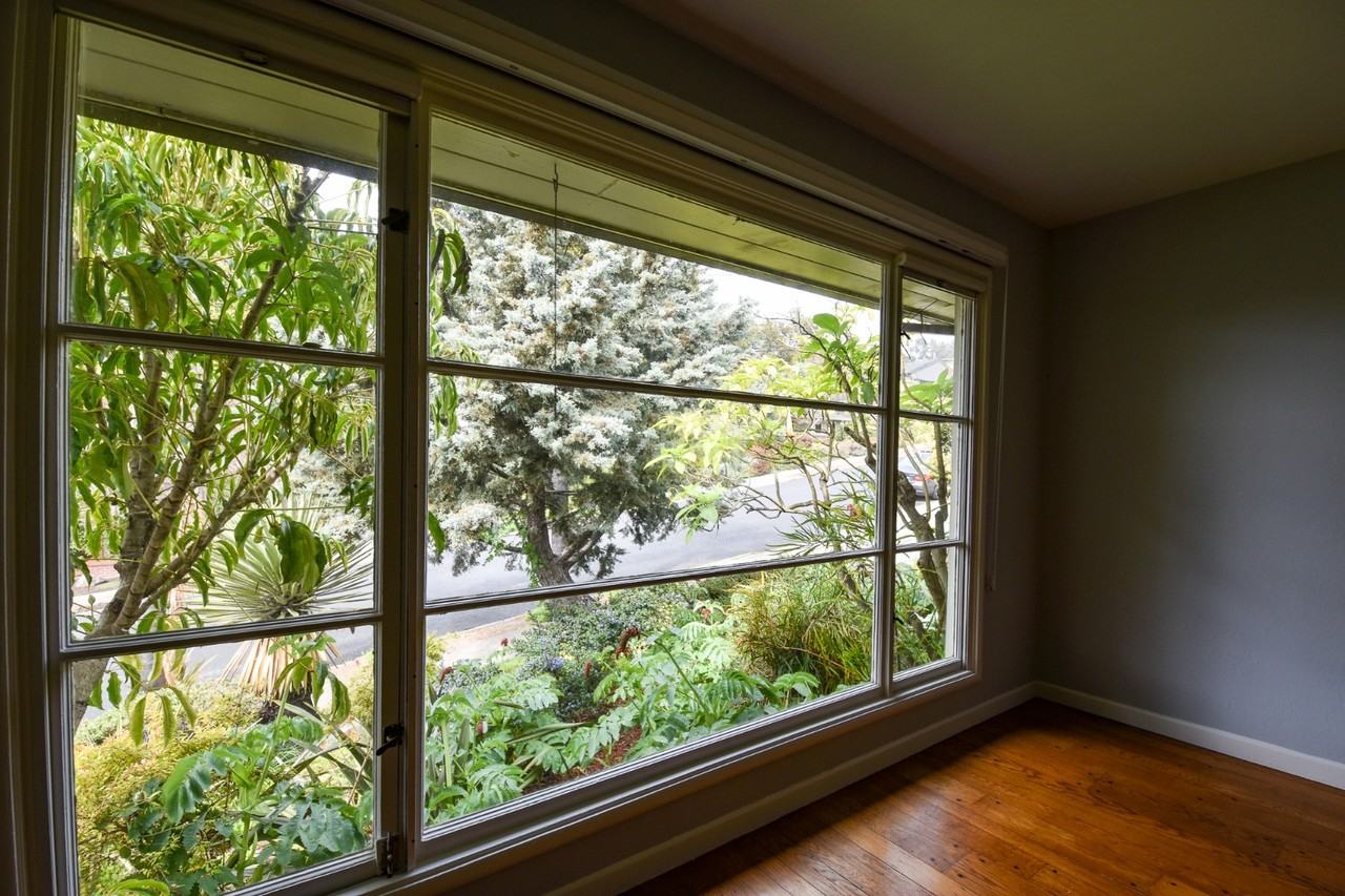 4232 Laguna Ave - Photo 2 of 20