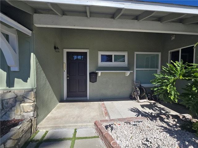 6624 Gross Ave - Photo 2 of 8