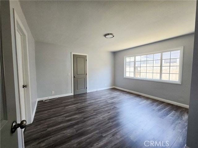 6624 Gross Ave - Photo 6 of 8