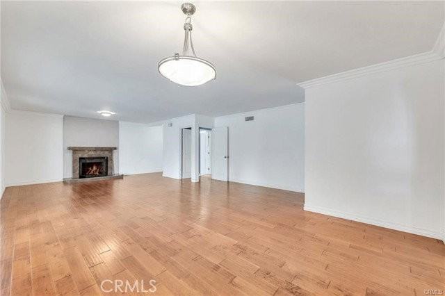22612 Covello St - Photo 6 of 7