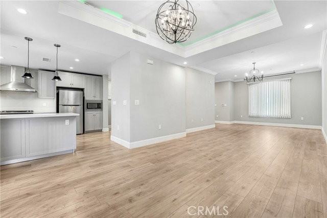 158 S Sierra Madre Blvd #4 - Photo 4 of 8