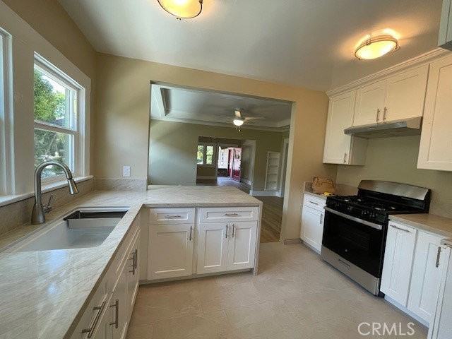 420 N Mentor Ave - Photo 2 of 5