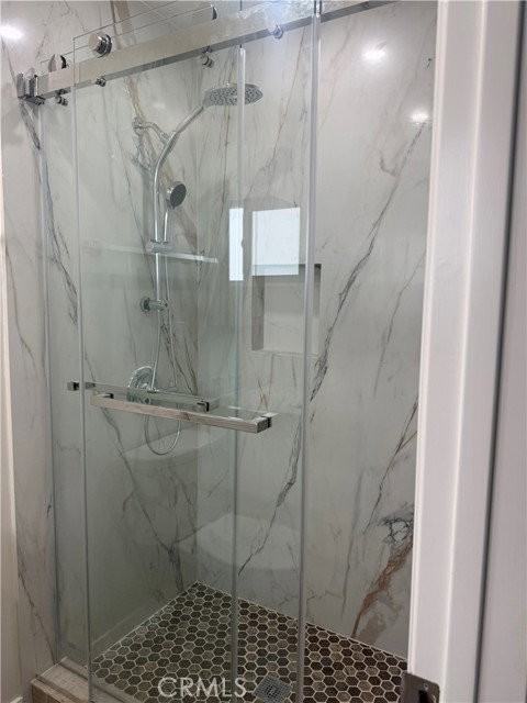 9671 Geyser Ave - Photo 7 of 8