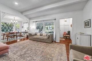 3830 Vineland Ave - Photo 4 of 8