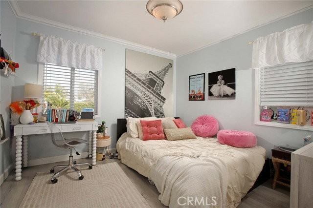 1412 N Catalina St - Photo 5 of 8