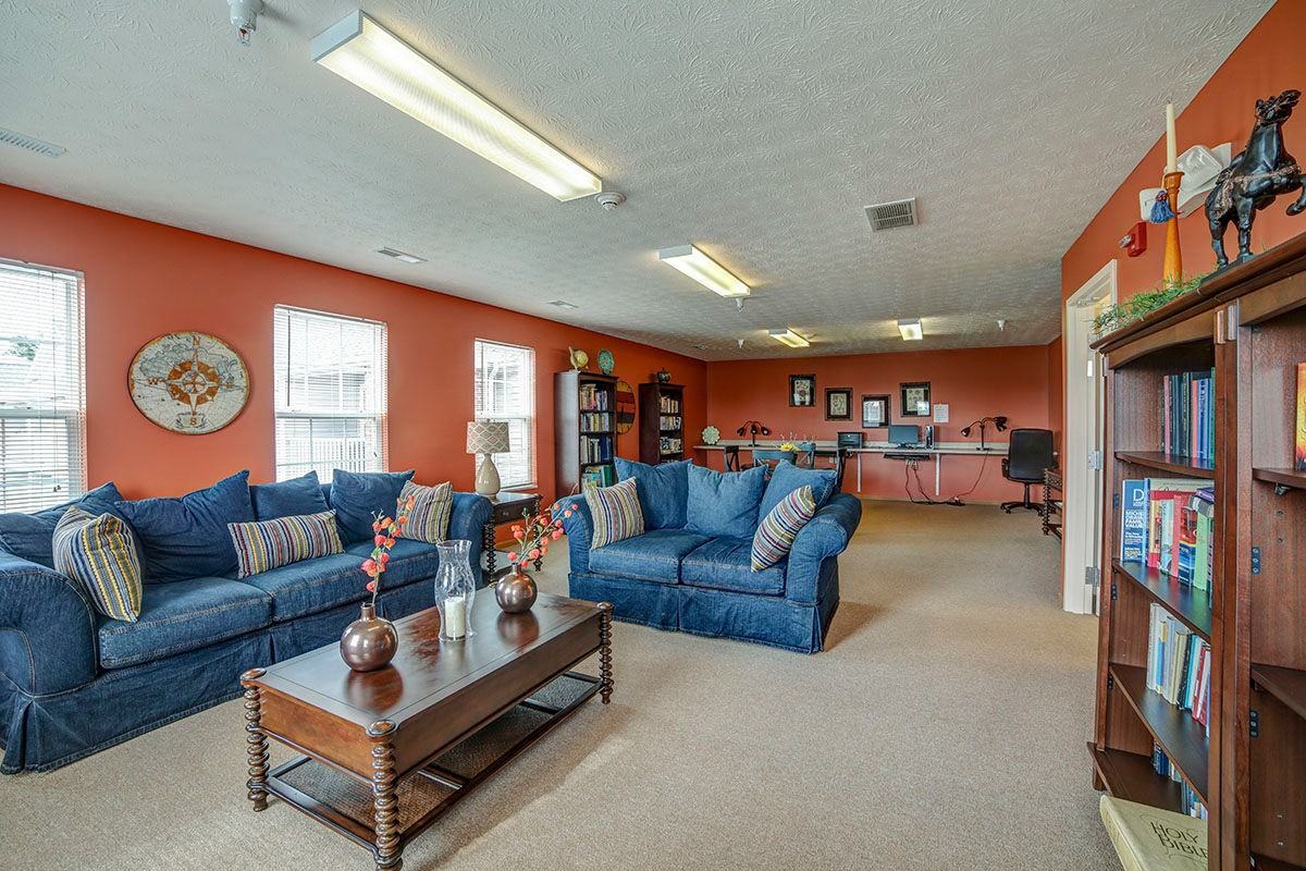 Brentwood Greene - Photo 7 of 25