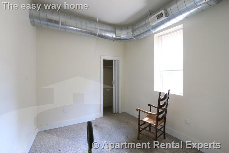 205B Highland Ave #2 - Photo 2 of 12