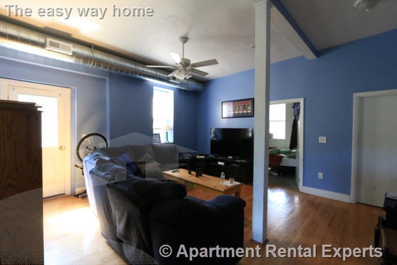 205B Highland Ave #2 - Photo 4 of 12