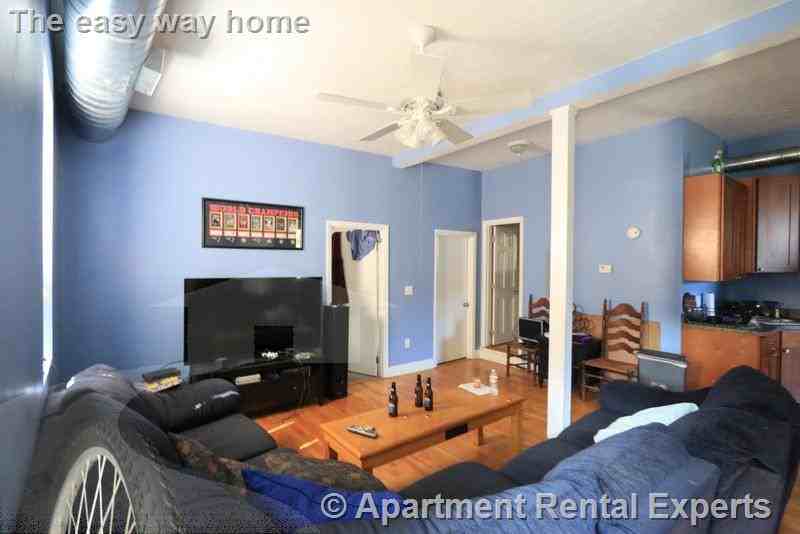 205B Highland Ave #2 - Photo 6 of 12