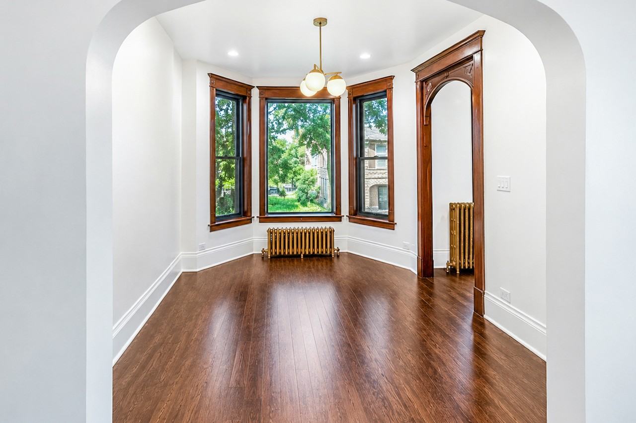1305 S Spaulding Ave - Photo 7 of 41