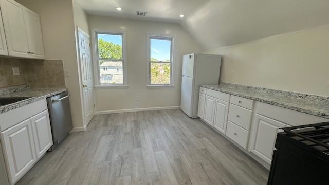 70 Chestnut St 2nd Fl - Photo 3 of 15