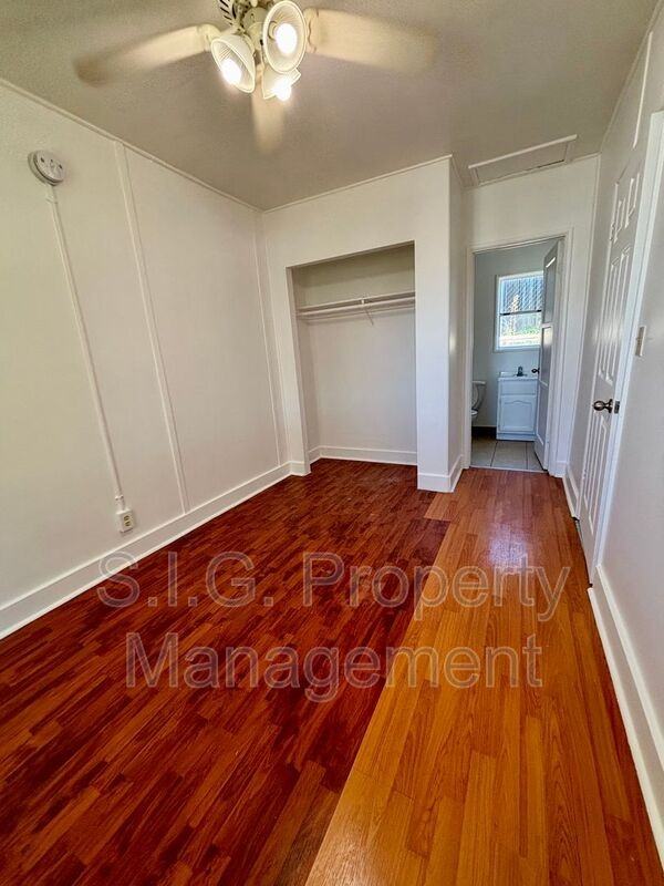 10156 1/4 Helendale Ave - Photo 6 of 11