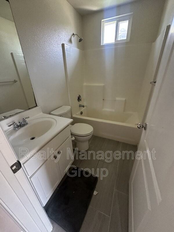 2303 Wisteria Way - Photo 7 of 13