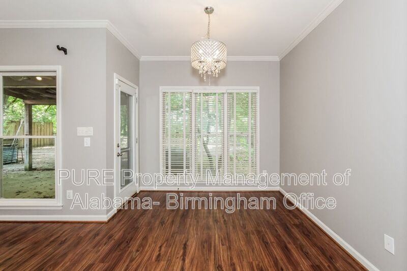 1135 Berwick Rd - Photo 6 of 21
