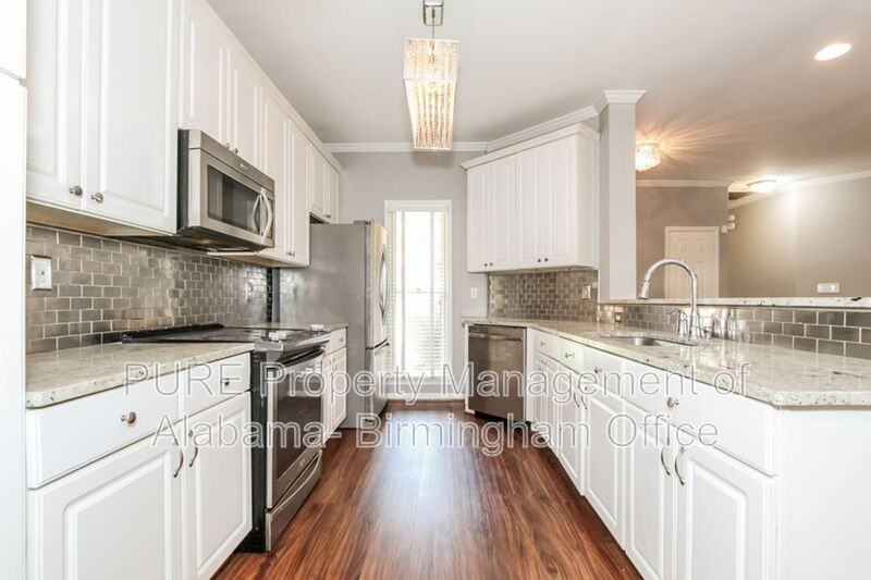 1135 Berwick Rd - Photo 7 of 21