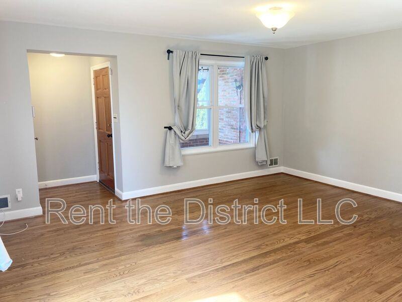 4819 8th St Ne - Photo 2 of 23