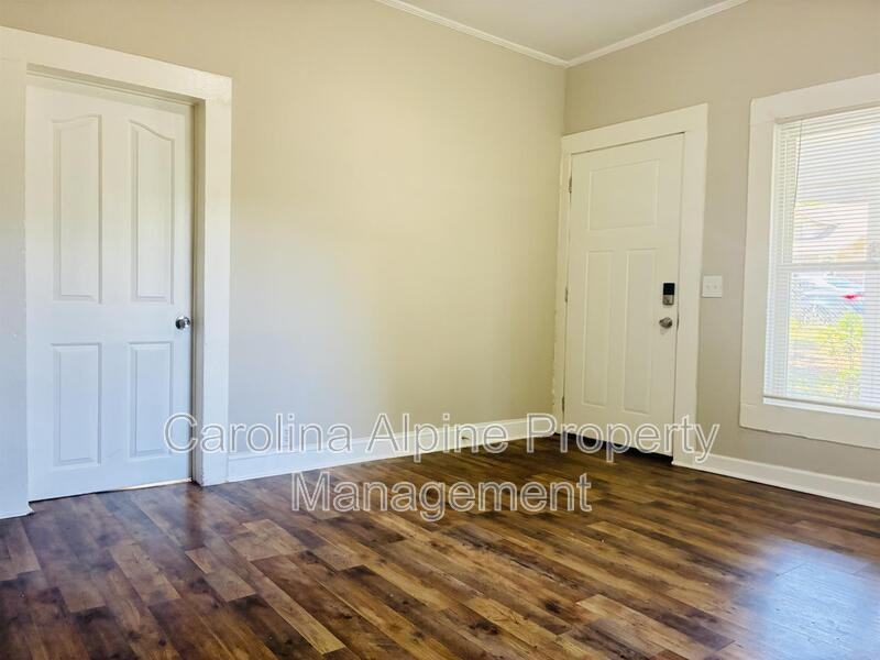 1219 4th St - Photo 2 of 21
