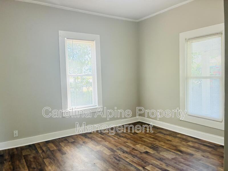 1219 4th St - Photo 6 of 21