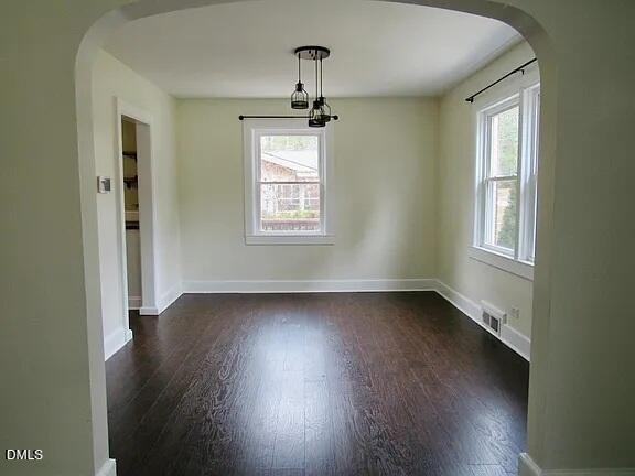 209 Carbonton Rd - Photo 3 of 17