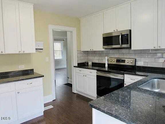209 Carbonton Rd - Photo 6 of 17