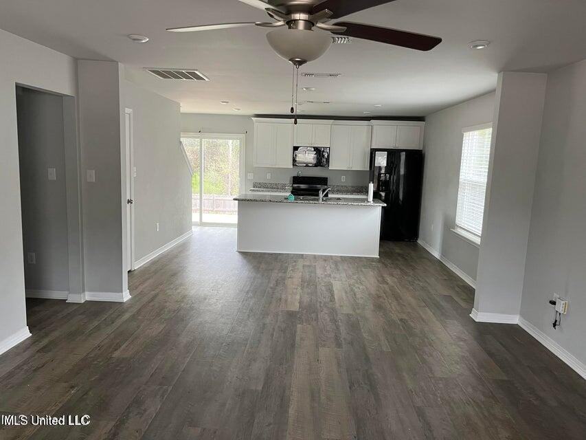 13151 Turtle Creek Pkwy - Photo 5 of 14