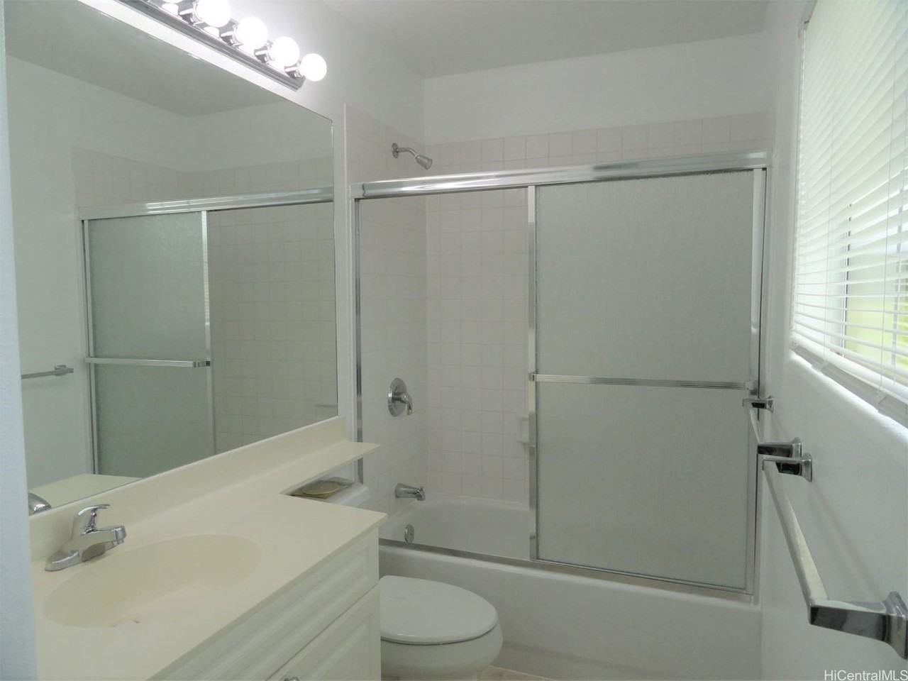 94-646 Lumiauau St #BBB6 - Photo 7 of 20