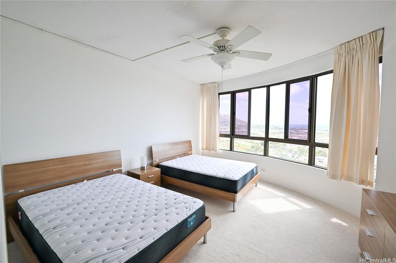 6770 Hawaii Kai Dr #1508 - Photo 7 of 18