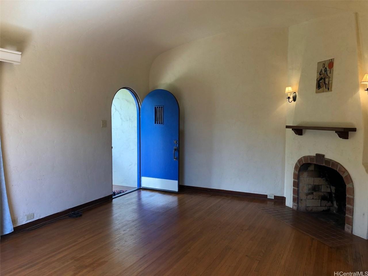3916 Sierra Dr - Photo 4 of 20