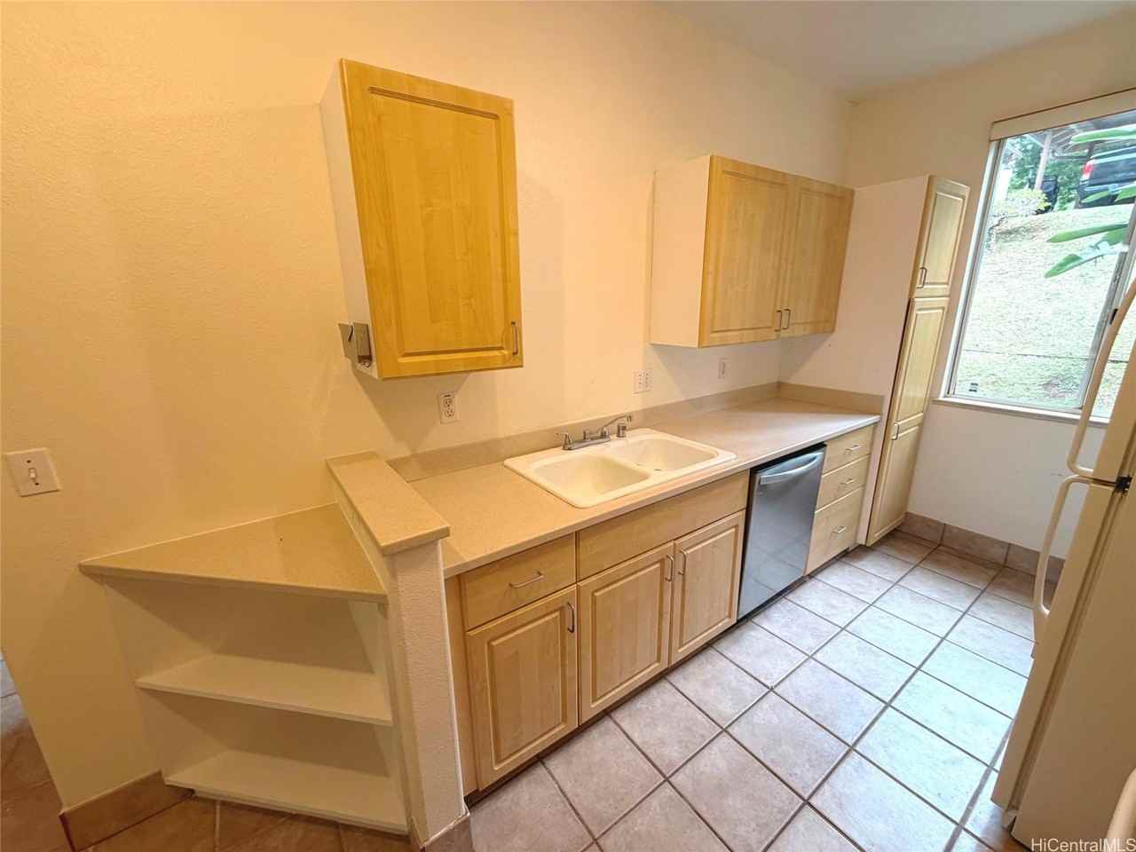 95-930 Wikao St #B102 - Photo 5 of 24