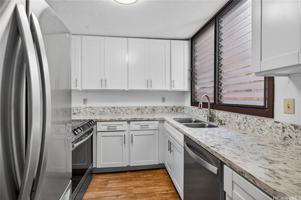 featured image of 1015 Aoloa Pl #319