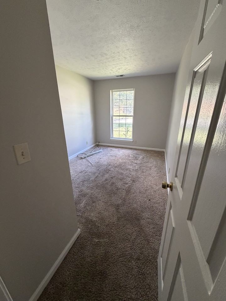 3732 Chamberlain Ct #3732 - Photo 4 of 4