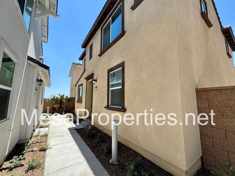 1221 Yeager Ave - Photo 2 of 22