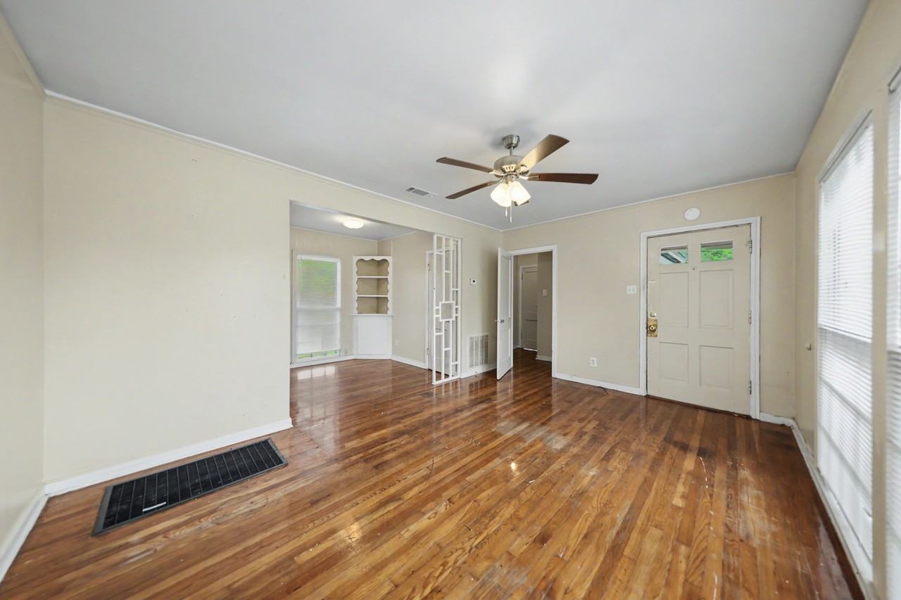 1502 S 7th St - Photo 4 of 17