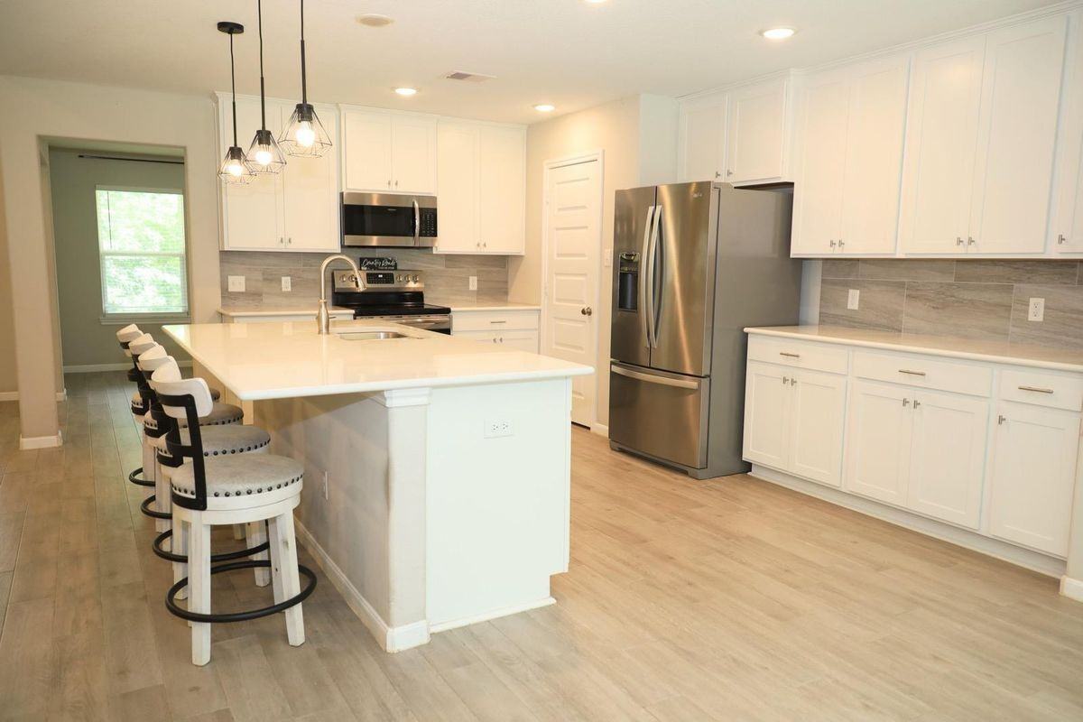 131 Feldspar Ln - Photo 4 of 41