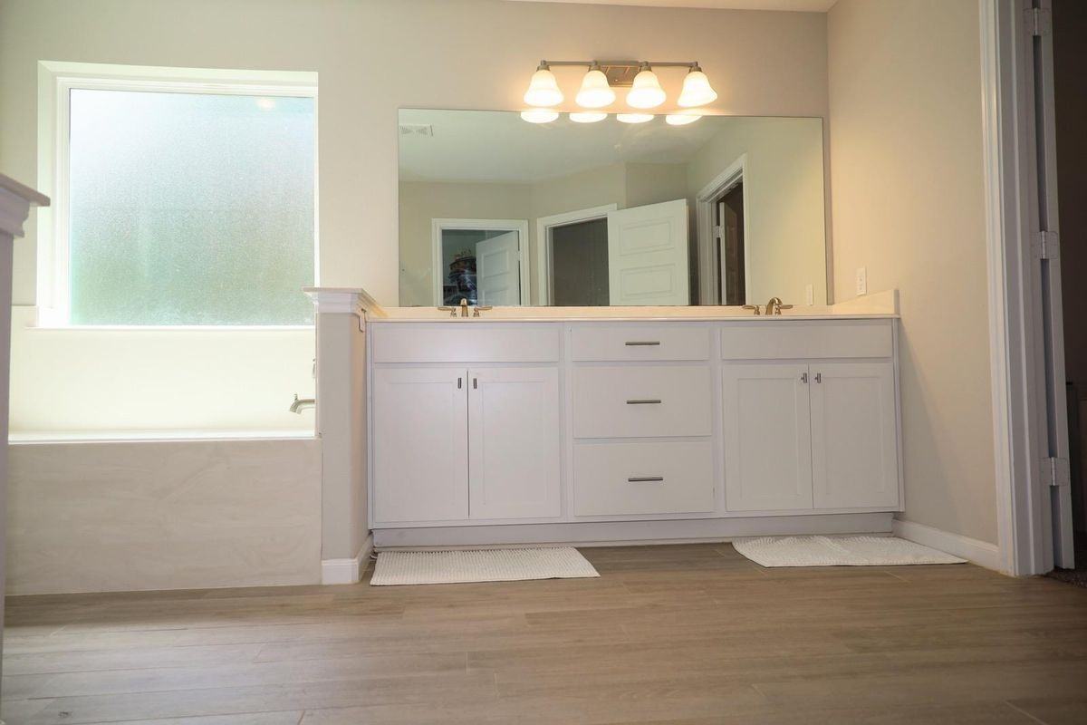131 Feldspar Ln - Photo 7 of 41