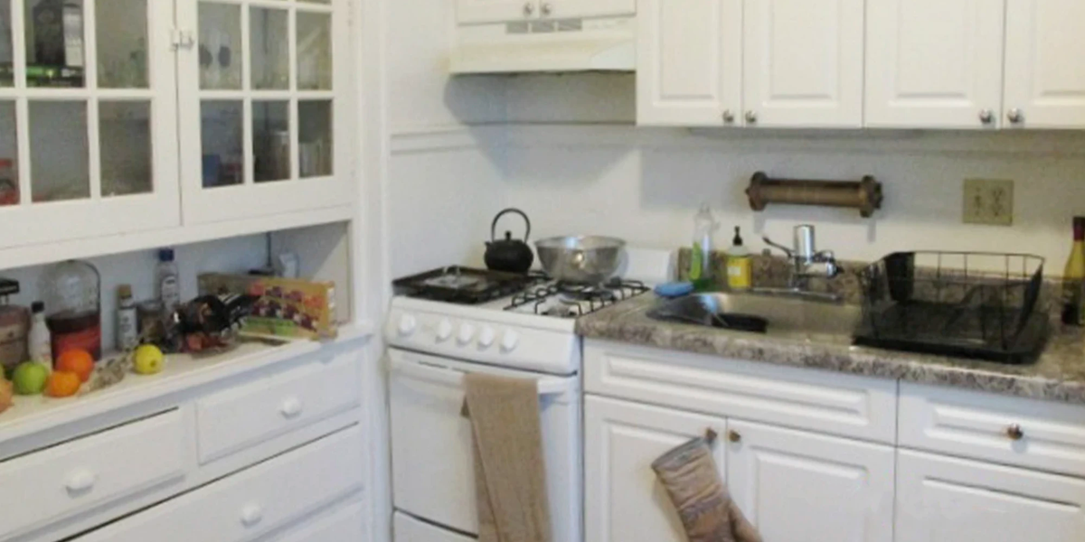 2147 N Fremont St - Photo 2 of 6
