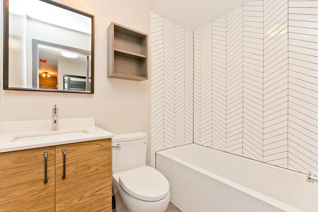 512 W Wrightwood Ave - Photo 3 of 6