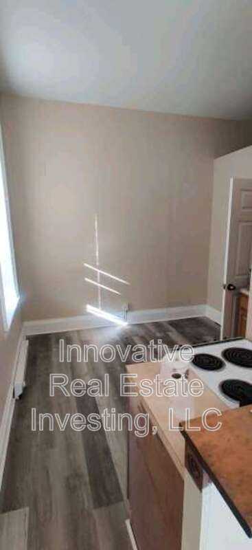 2548 N 12th St - Photo 5 of 10