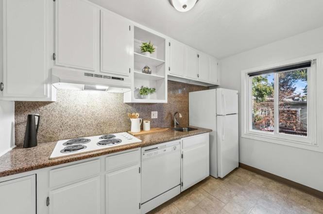 155 N El Camino Real #32 - Photo 6 of 9