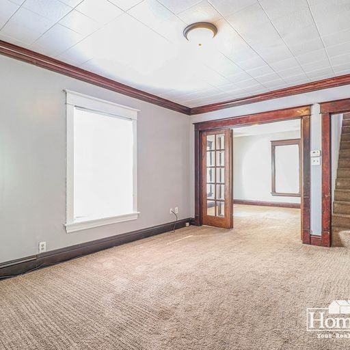 709 S 25th St - Photo 3 of 18