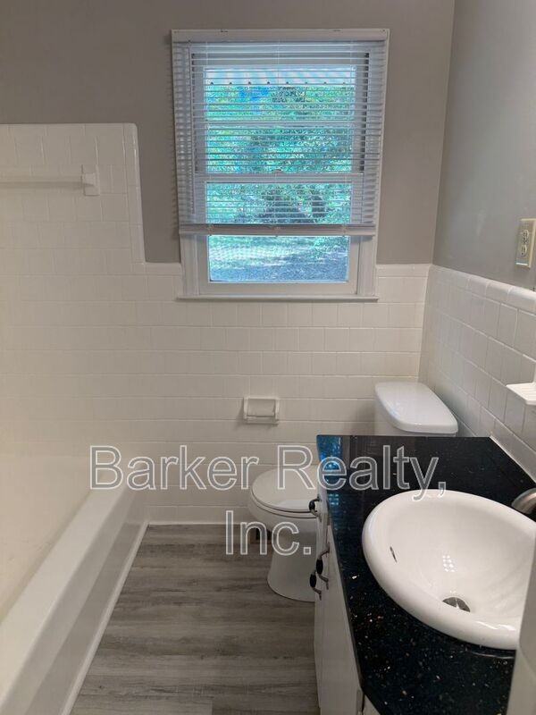 12019 Holmes Hollow Rd - Photo 6 of 21