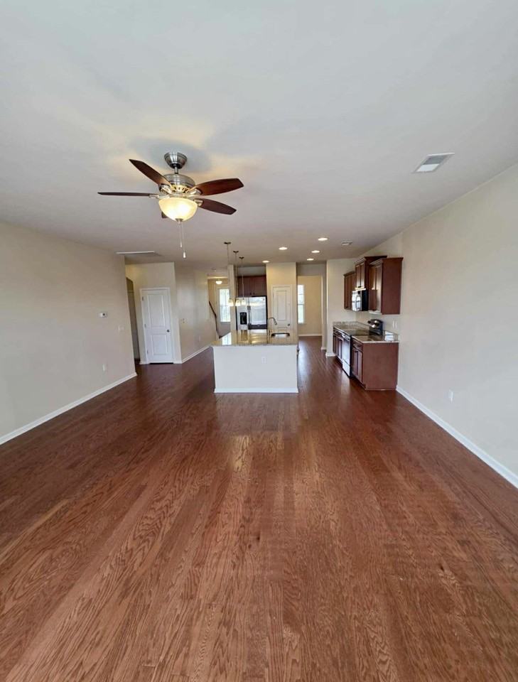 5373 Grosseto Way - Photo 7 of 33