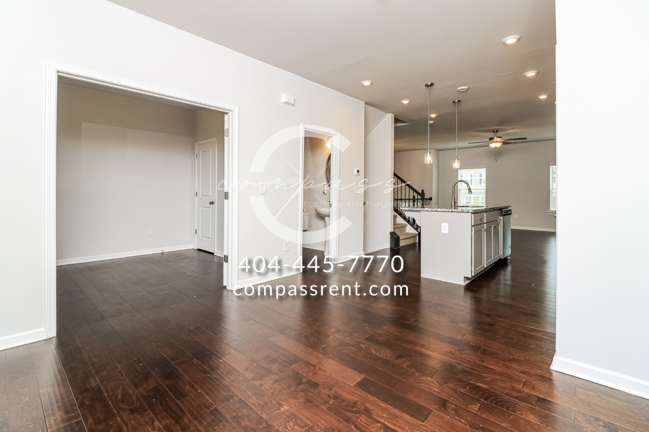 3523 Hedgeway Ln - Photo 6 of 38
