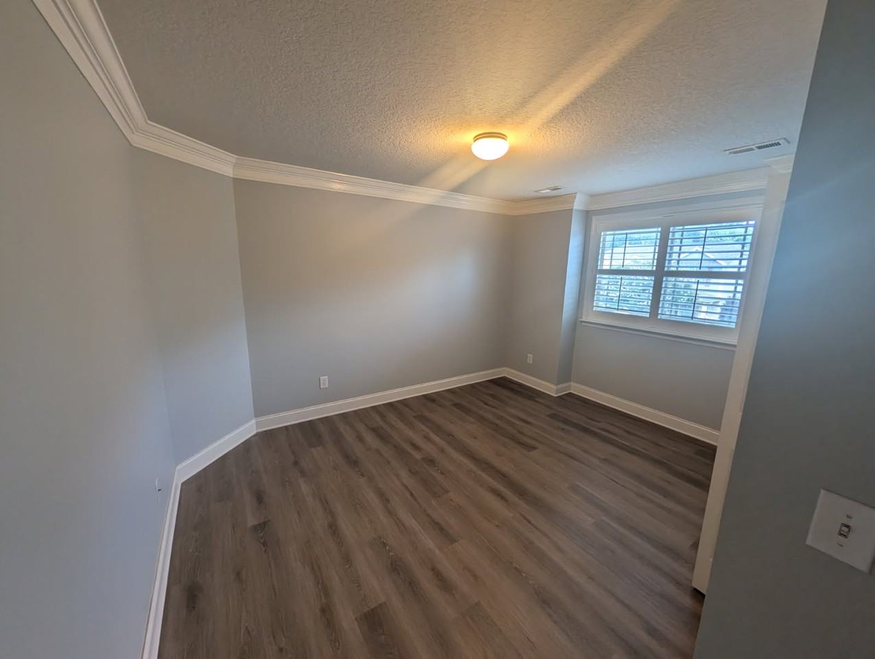9 Summerdale Dr - Photo 2 of 10