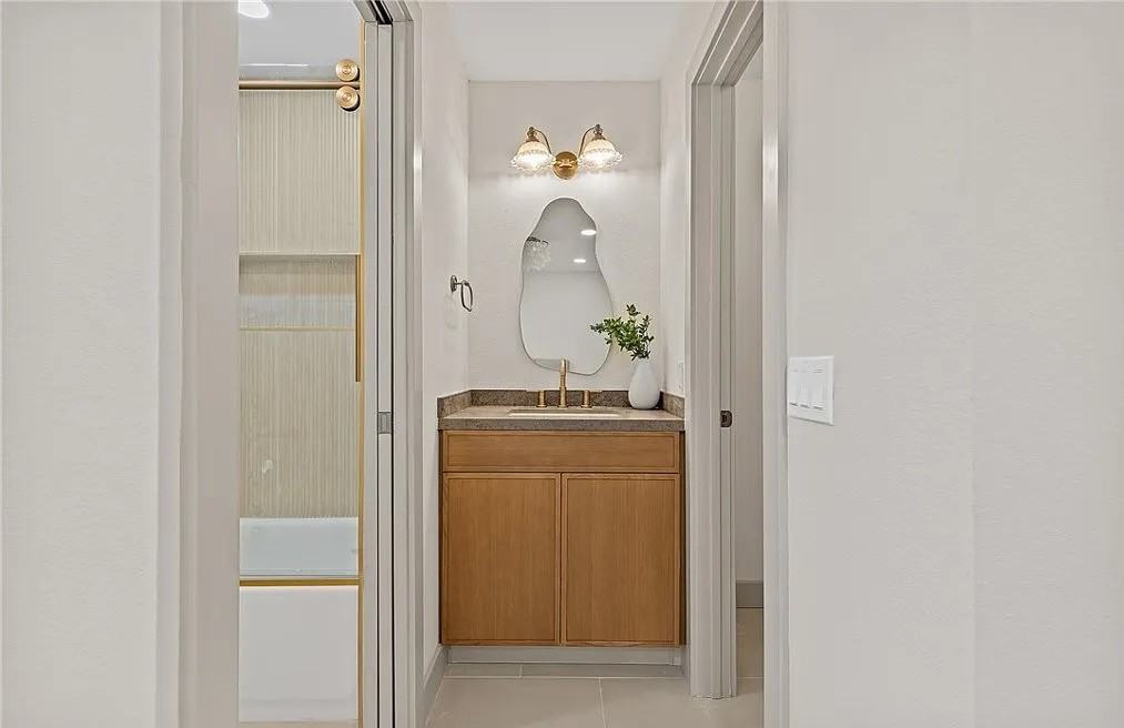 120 Lemon Grv #A34 - Photo 7 of 11