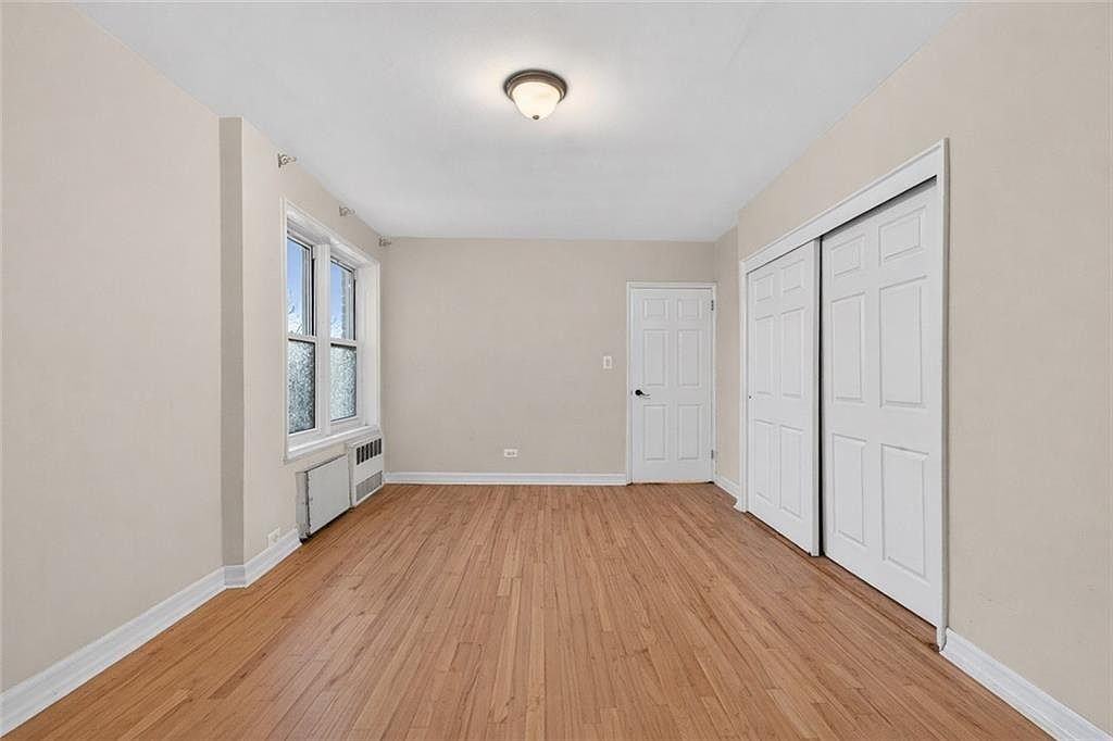 6692 Selfridge St - Photo 5 of 6
