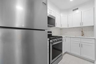 6820 Selfridge St - Photo 1 of 1
