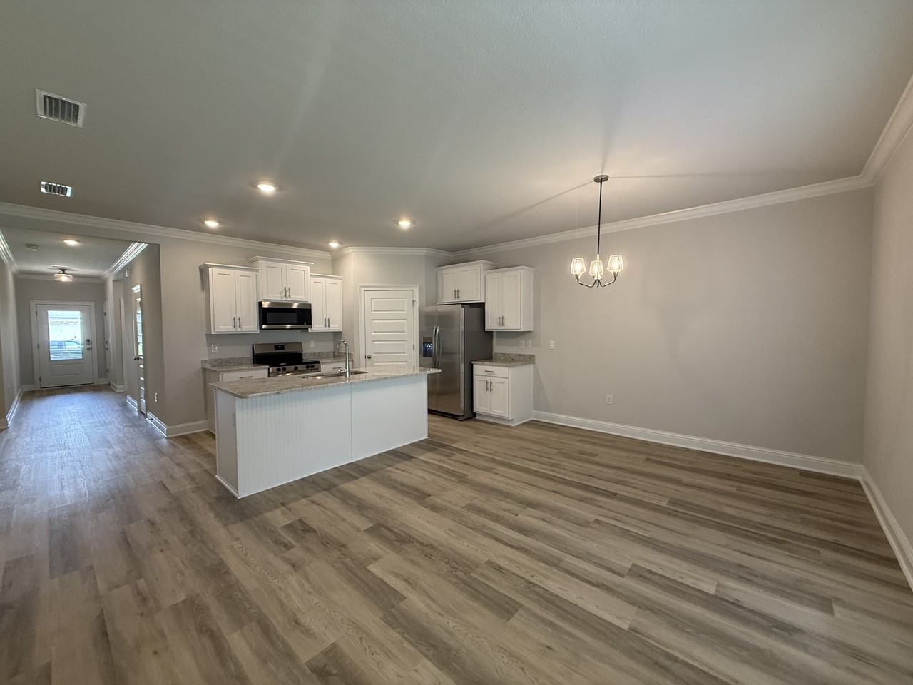 429 Parkerman Ave - Photo 3 of 25