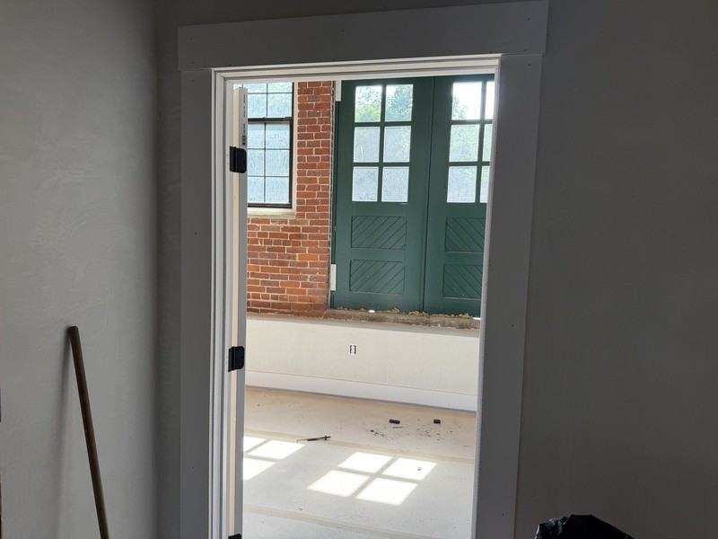 1665 Main St - Photo 3 of 5
